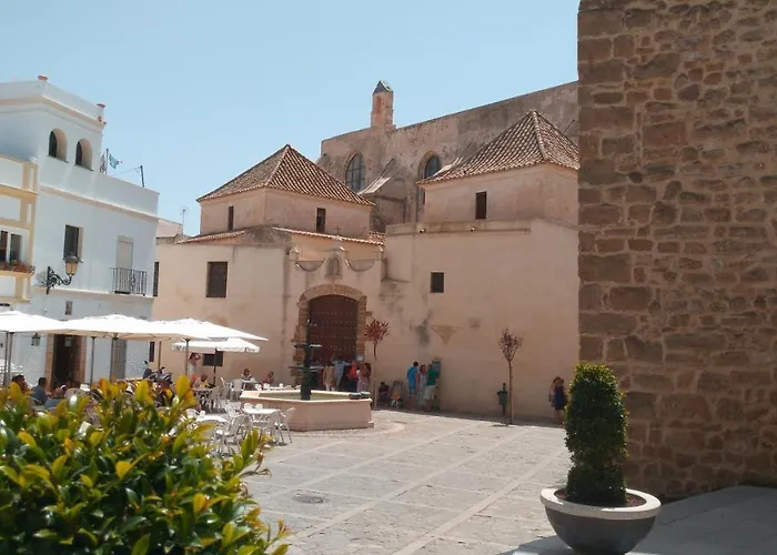 Los Luceros